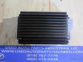 Mercedes Benz - Amplifier Amp - 2088200889